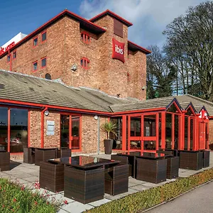 Ibis London Luton Airport Λούτον