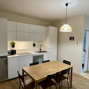 Apartment St Germain Beauvoir Chicsuites, Paris