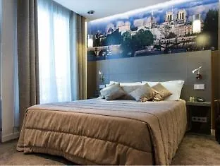 Hotel Minerve Paris 3*,