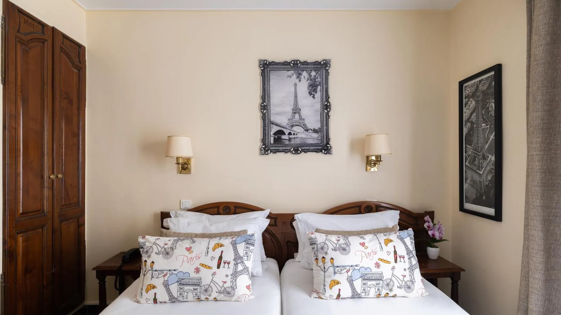 Hotel Minerve Paris 3*,  France