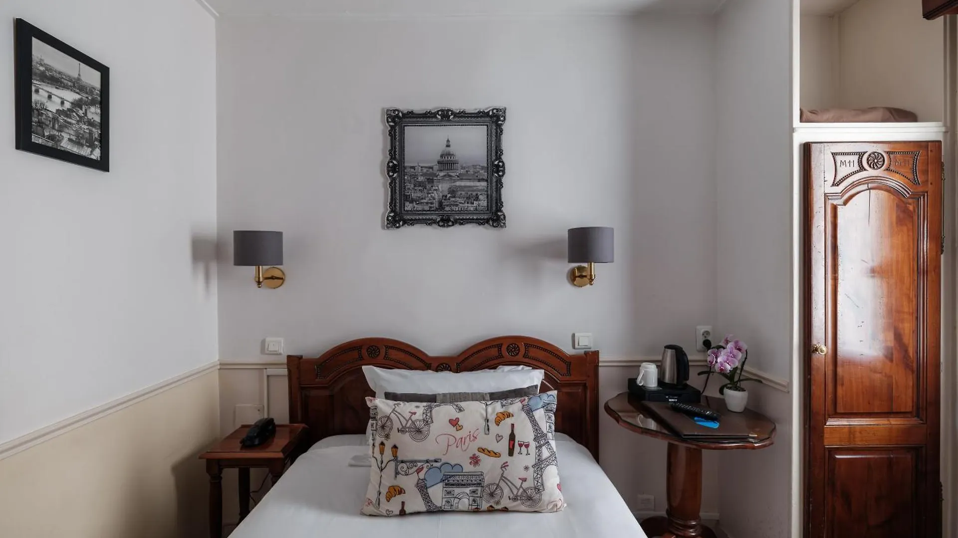 Hotel Minerve Paris